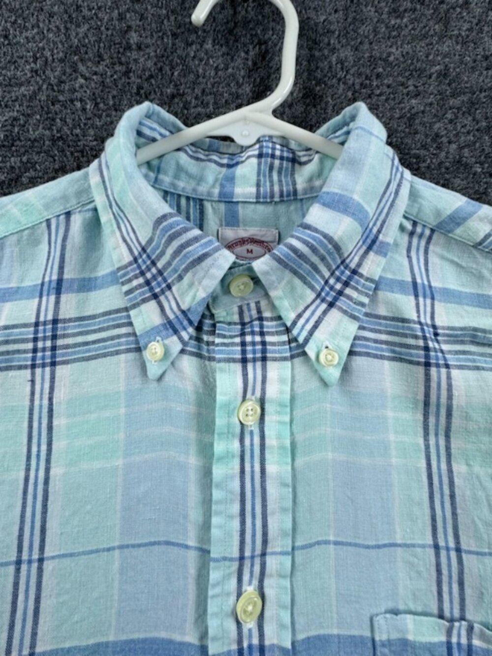 Brooks Brothers Medium Short Sleeve Men Madison Button-Down Blue Irish Linen
